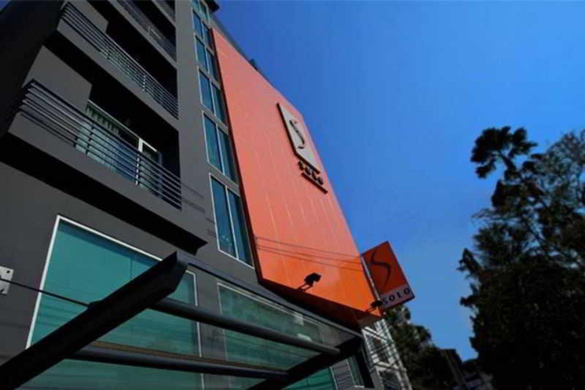 Hotel Solo, Sukhumvit 2, Bangkok - Sha Extra Plus Exterior photo